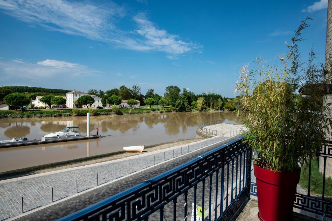 Logis Hotel De La Tour Libourne Dış mekan fotoğraf