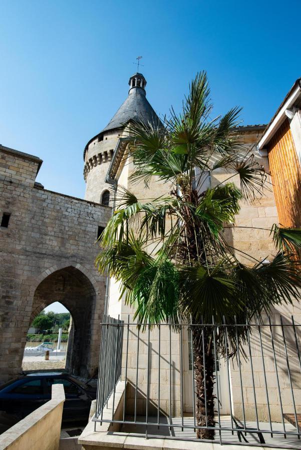 Logis Hotel De La Tour Libourne Dış mekan fotoğraf